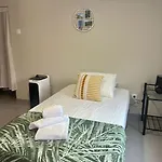 Сasa de vacaciones Pergola House - Typical House *