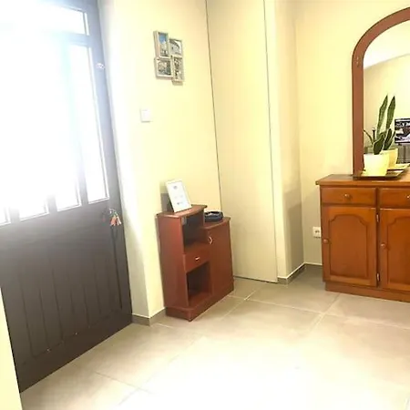 בית נופש Pergola House - Typical House