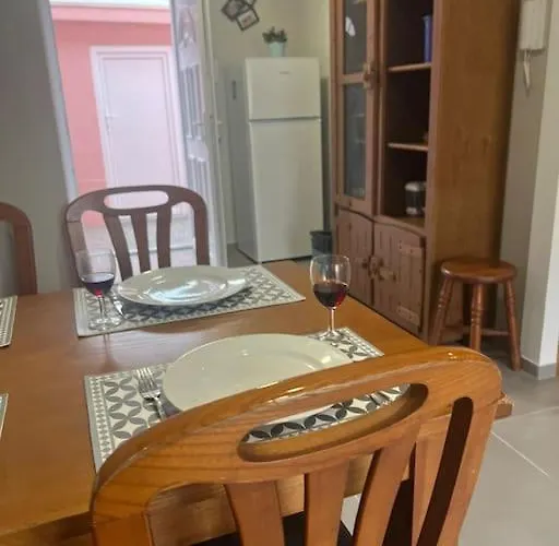 Casa de Férias Pergola House - Typical House *