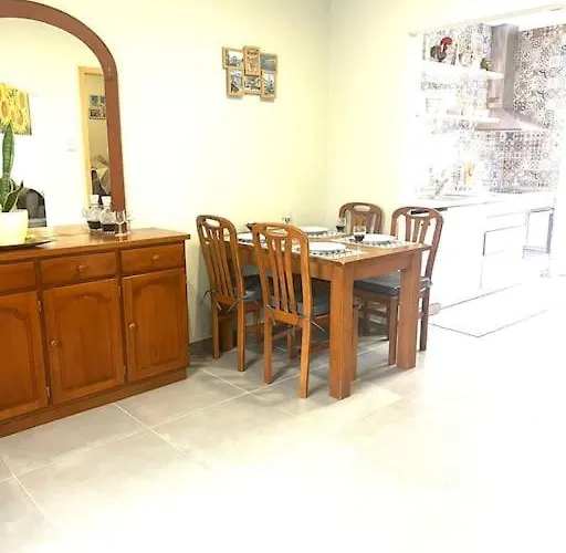 Pergola House - Typical House * פורטו