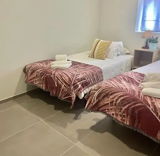 Pergola House - Typical House בית נופש